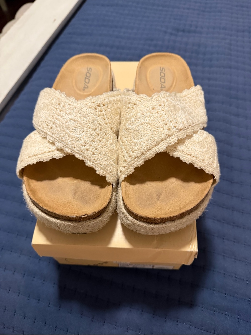 Soda Cream Crochet Cross-Band Platform Slide Sandals